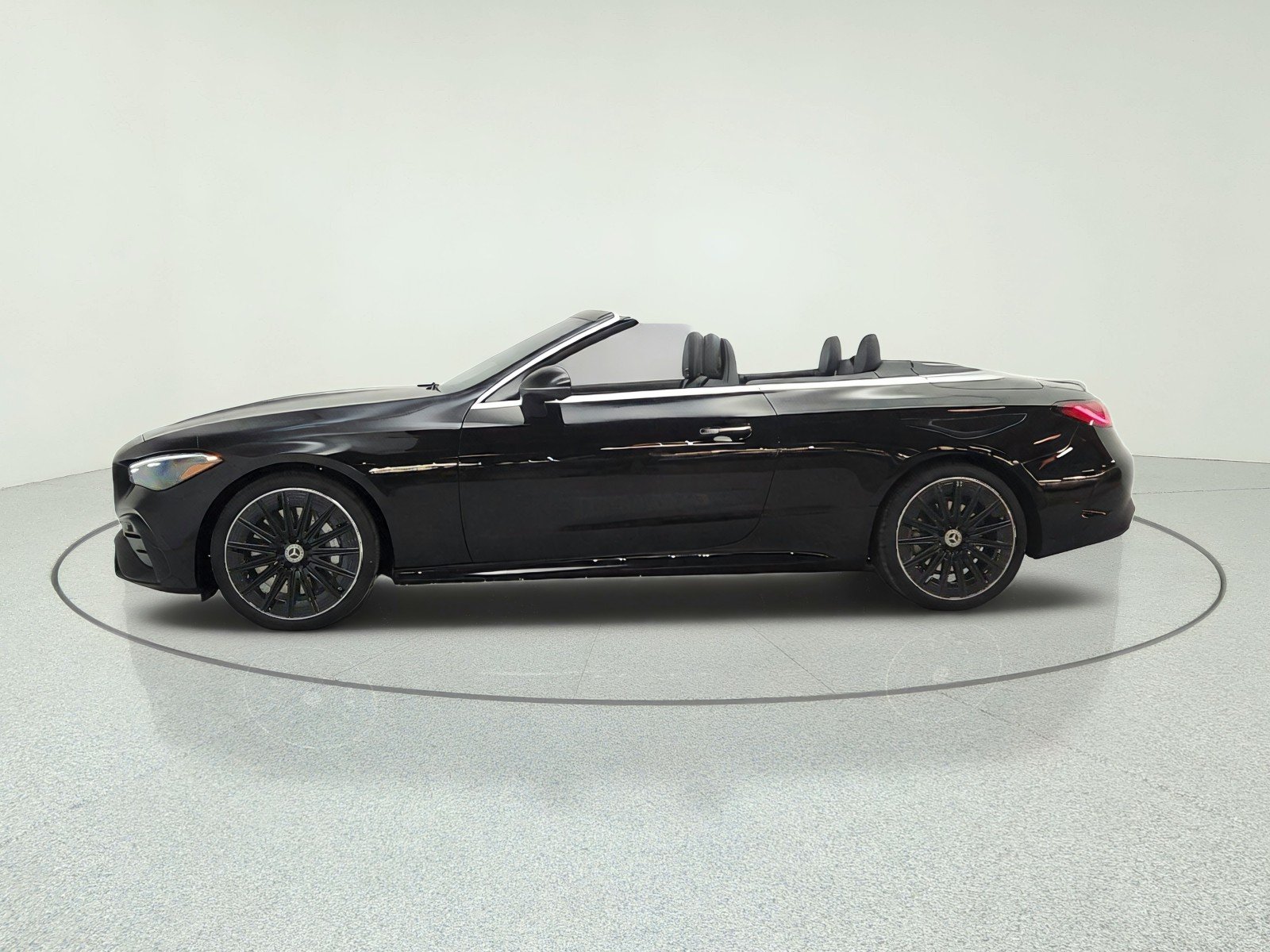 New 2027 Obsidian Black Metallic Mercedes-Benz CLE 450 4MATIC® Cabriolet image 8