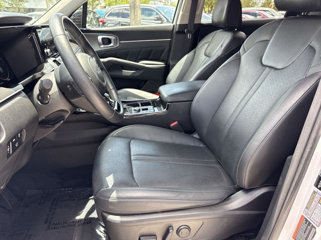 2023 Kia Sorento SX - Photo 11