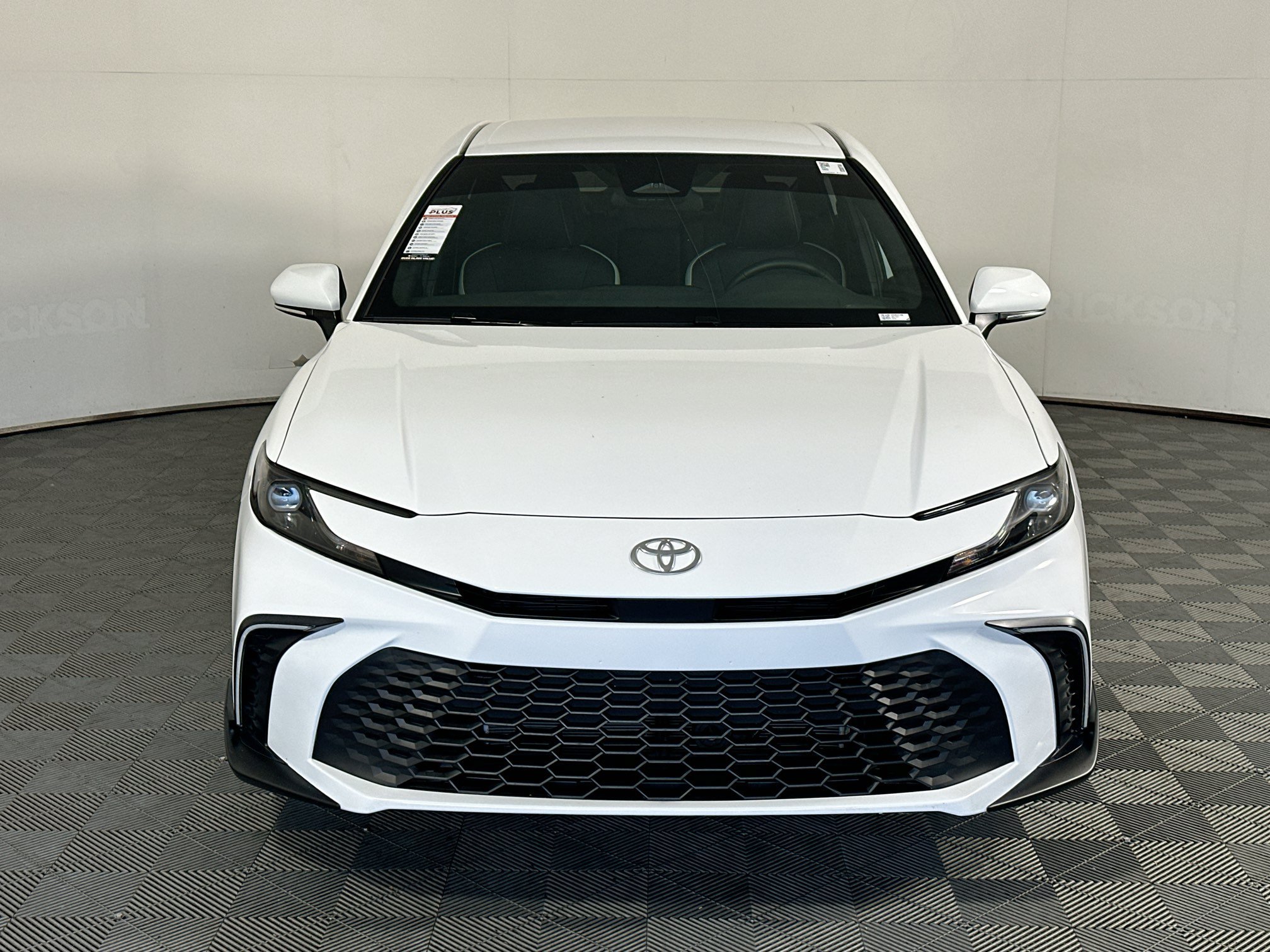 Used 2026 Ice Toyota SE image 8