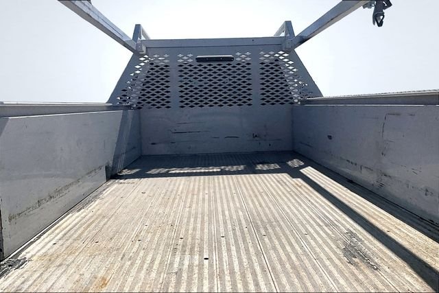 2019 Ford F-450 Super Duty Chassis Cab XL - Photo 18