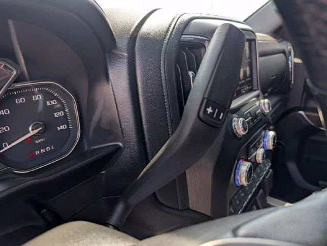 Used 2021 ONYX BLACK GMC Denali image 24