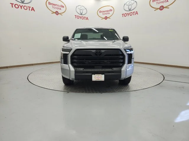 Used 2025 Silver Toyota SR5 image 4