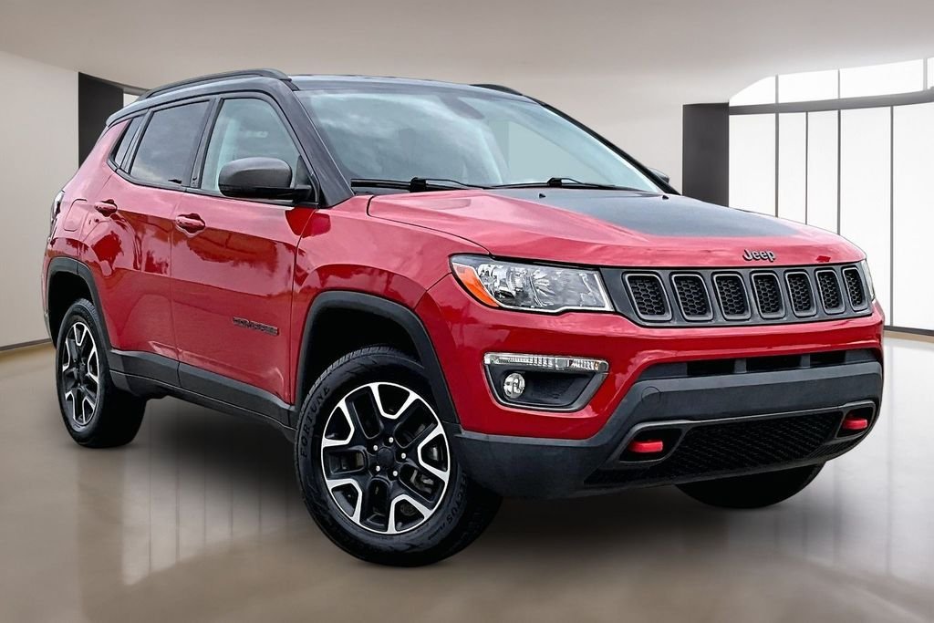Used 2020 Red Jeep Trailhawk image 11
