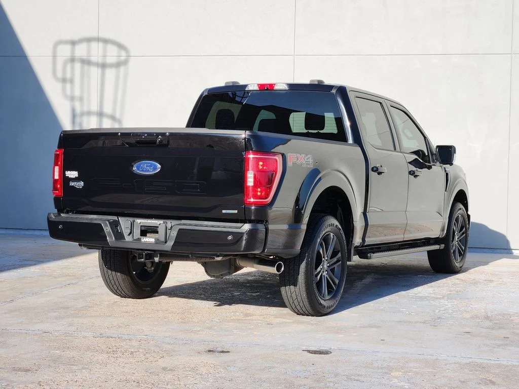 Used 2022 Agate Black Metallic Ford XLT image 8