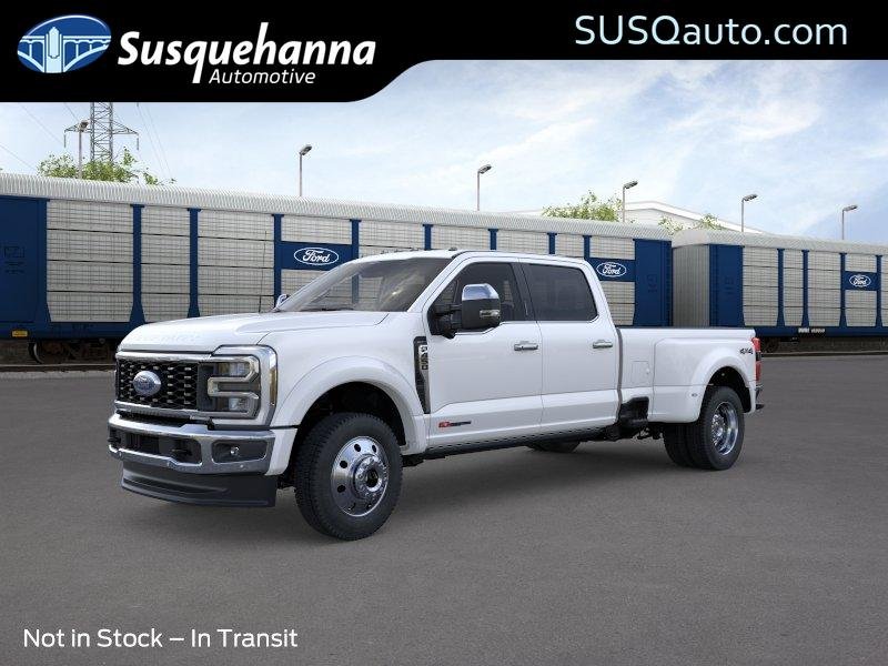 2026 Ford F-450 Lariat 4x4 Crew Cab 8' Box DRW's photo