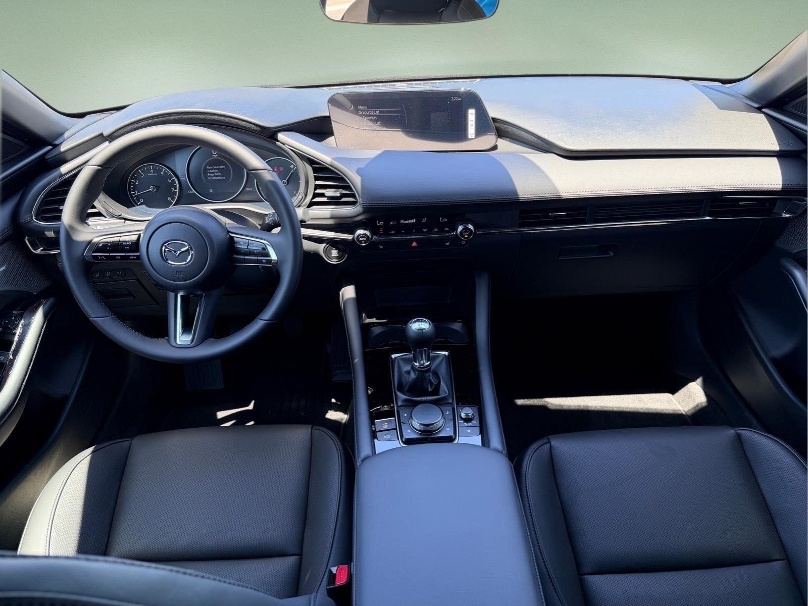 New 2026 Platinum Quartz Metallic Mazda 2.5 S Premium image 18
