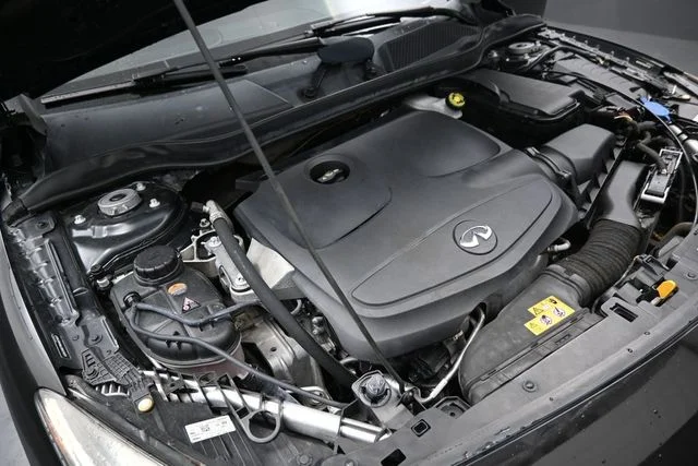 Used 2019 Black INFINITI LUXE image 45