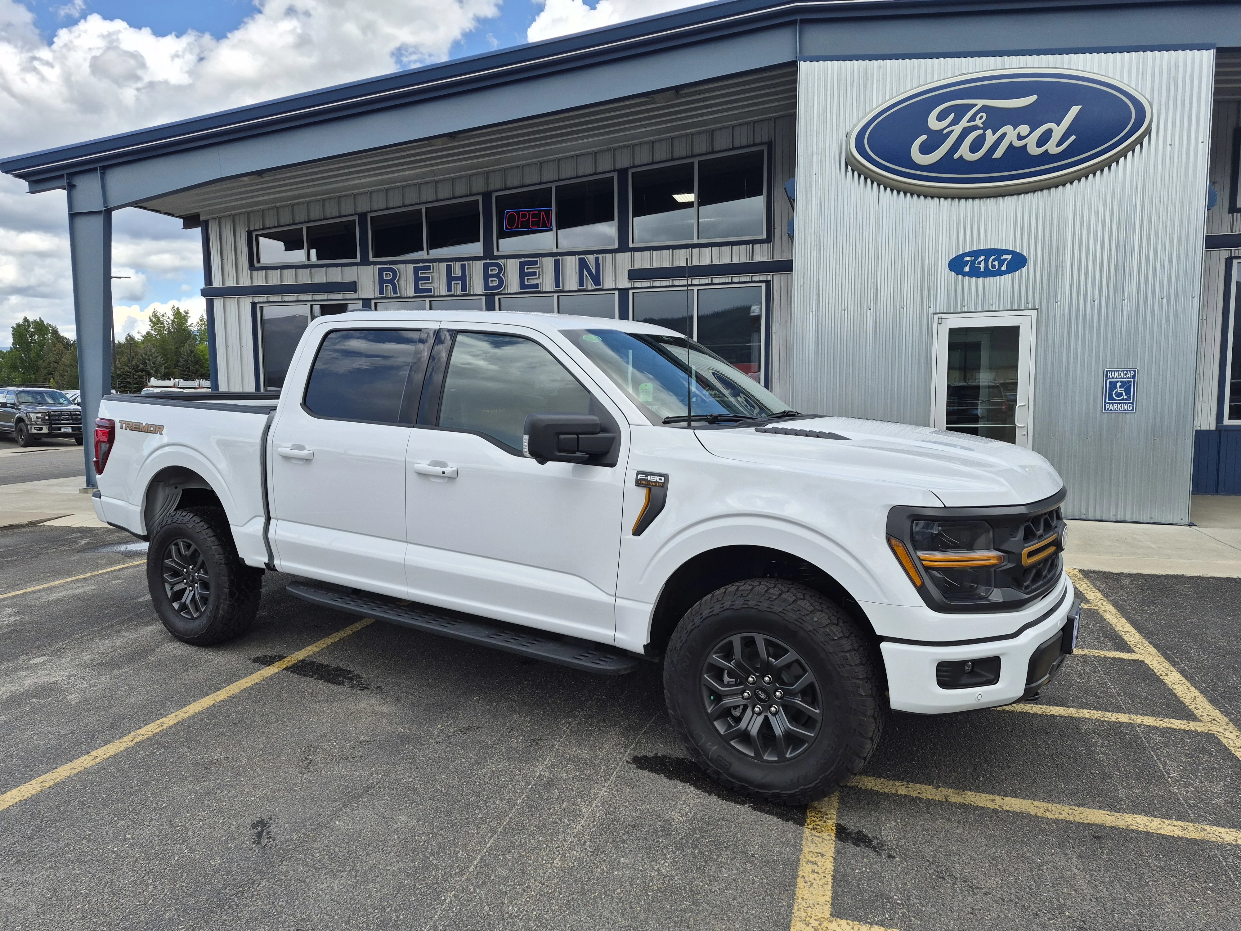 2026 Ford F-150 Tremor 4x4 SuperCrew 145 in's photo