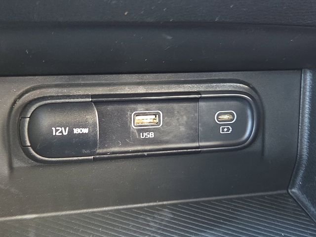 Used 2024 Black Kia LX image 11