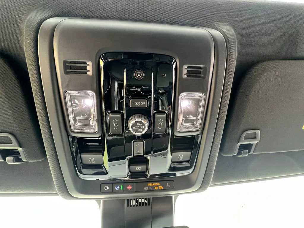 2026 Chevrolet Suburban Premier - Photo 26