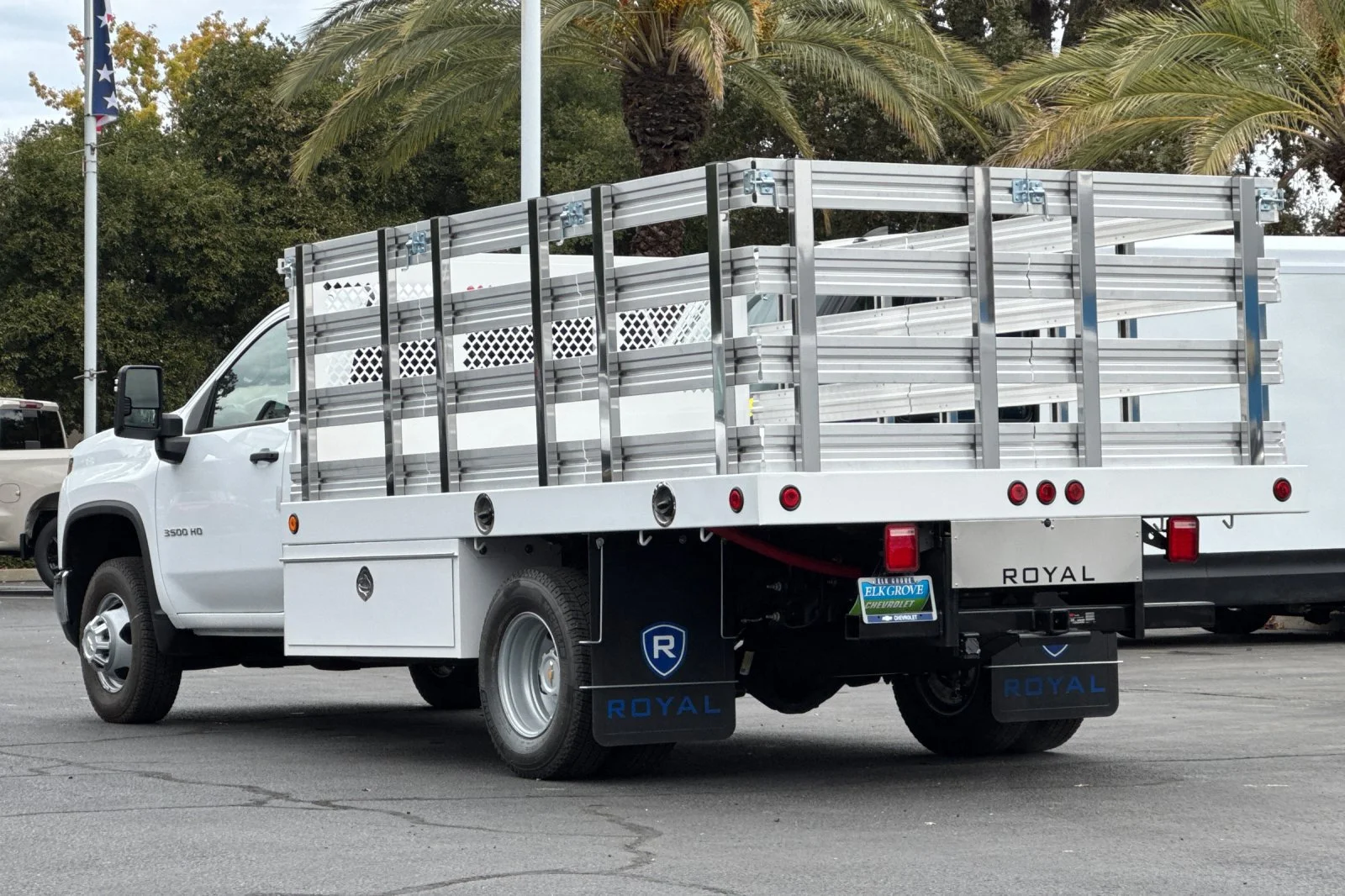 2026 Chevrolet Silverado 3500 HD Chassis Cab Work Truck view 5