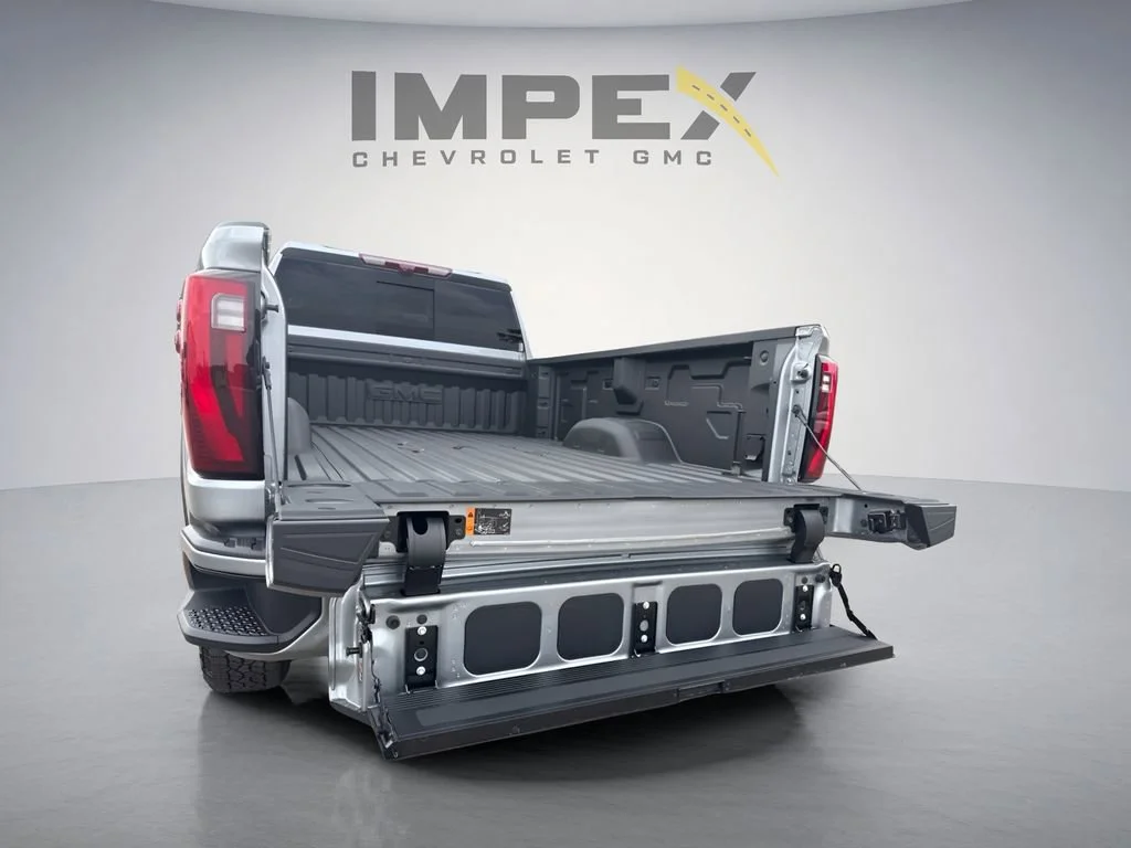 Used 2026 Sterling Metallic GMC Denali image 4