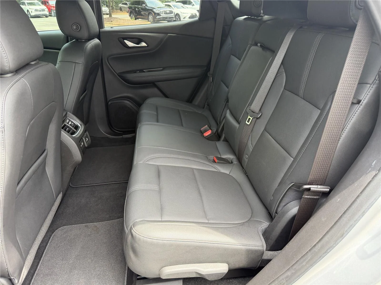 Used 2021 Silver Ice Metallic Chevrolet LT image 35