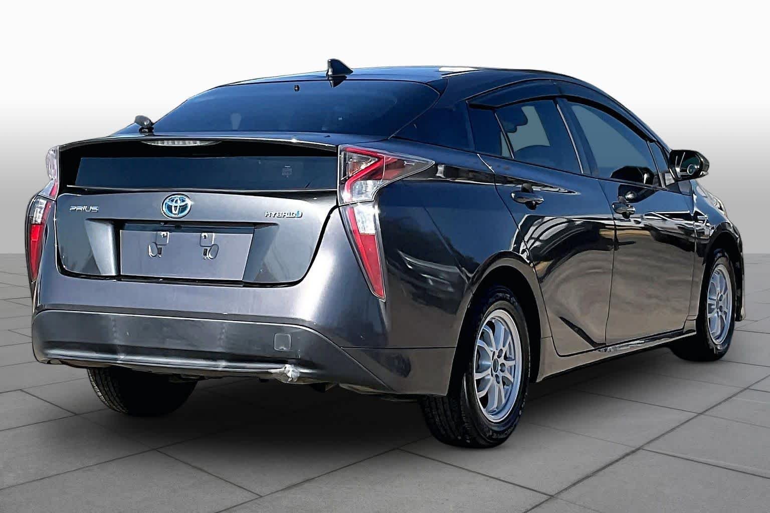 Used 2017 Magnetic Gray Metallic Toyota Two image 13