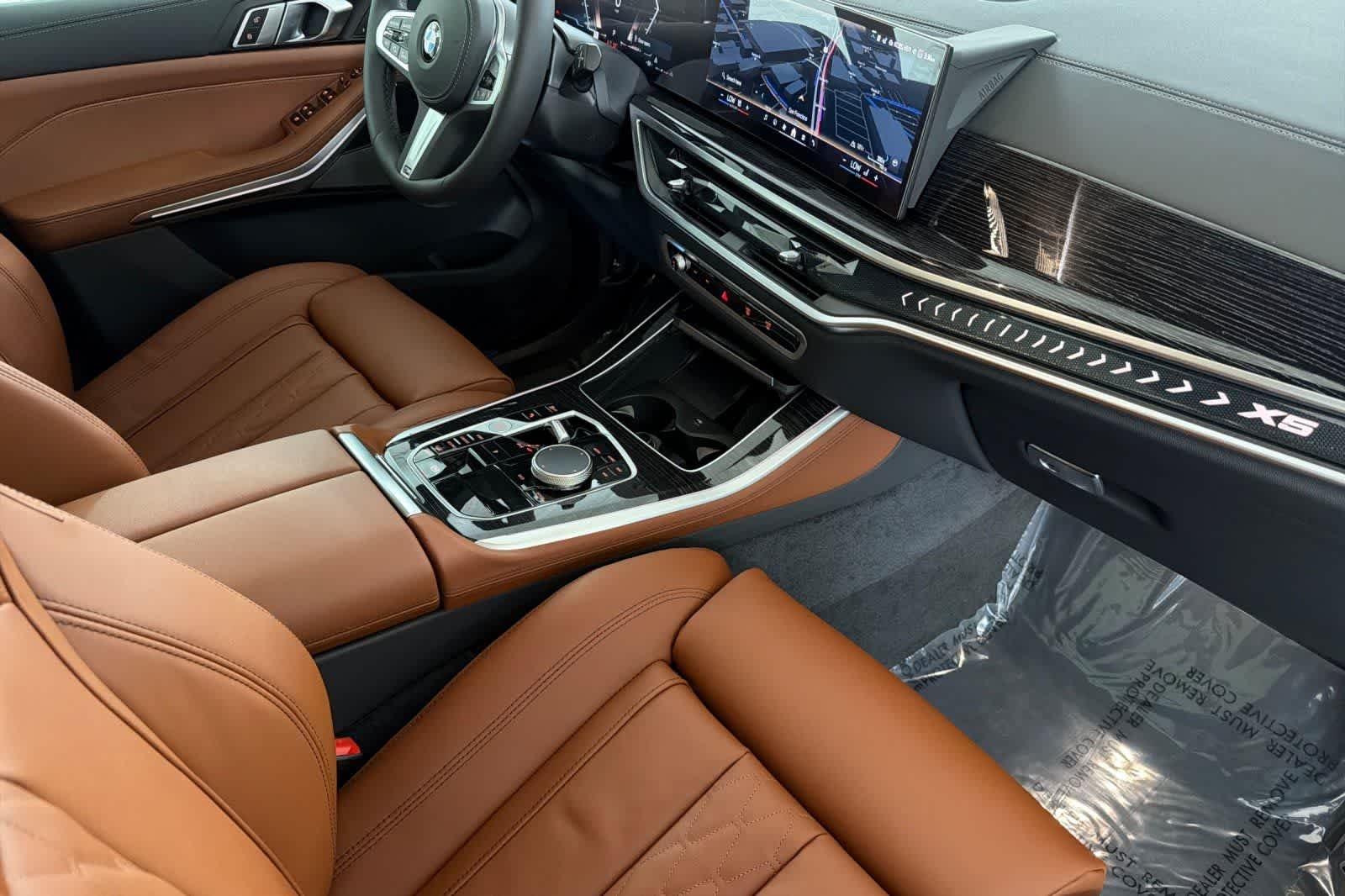 New 2026 Dravit Grey Metallic BMW xDrive40i image 16