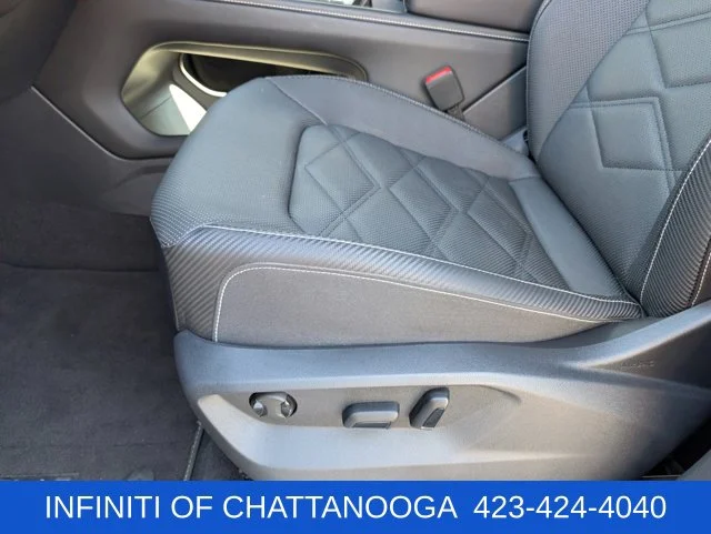 Used 2024 Gray Volkswagen 2.0T SE w/Technology image 20