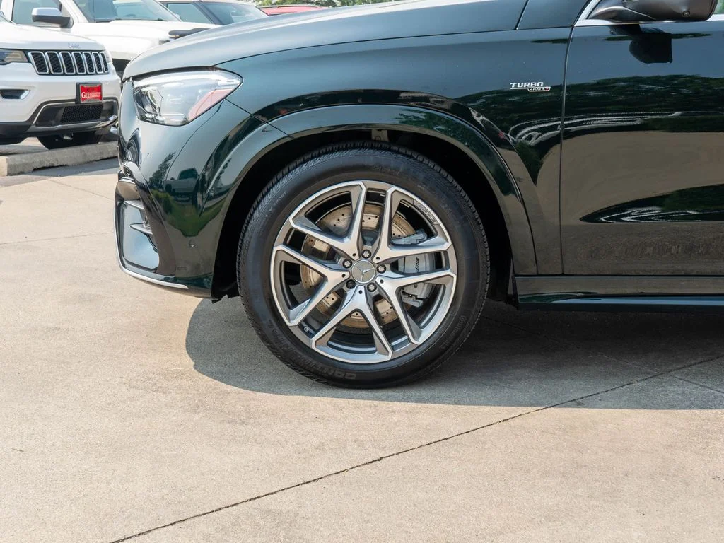 Used 2025 Green Mercedes-Benz GLE 53 AMG® image 31