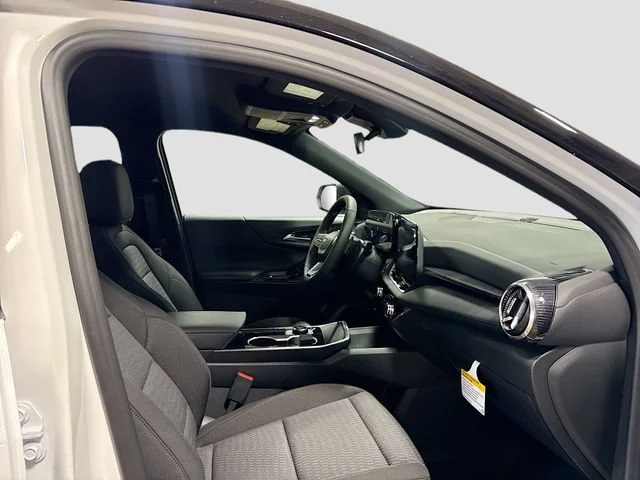 2027 Chevrolet Equinox LT - Photo 24