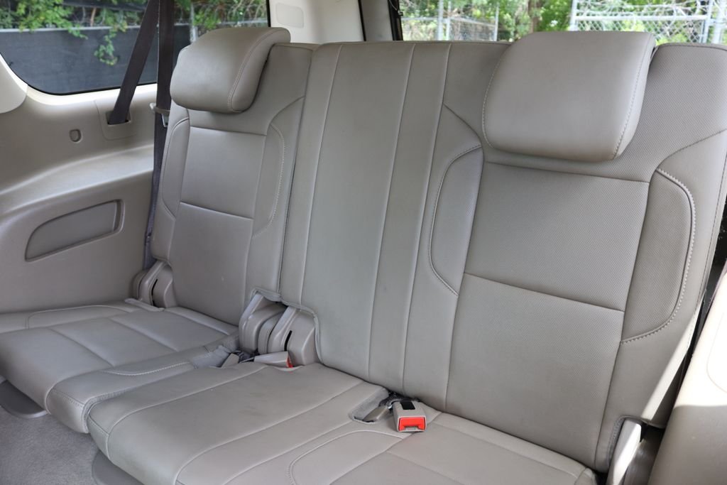 Used 2019 Black GMC SLT image 18