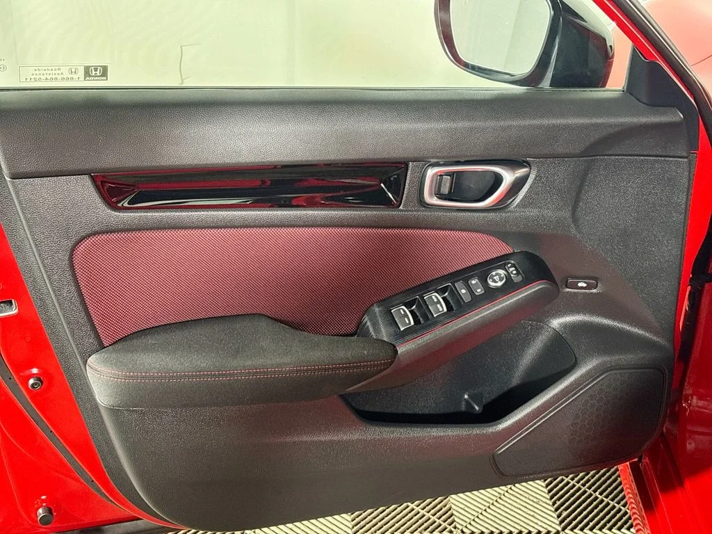 Used 2024 Rallye Red Honda Base image 10