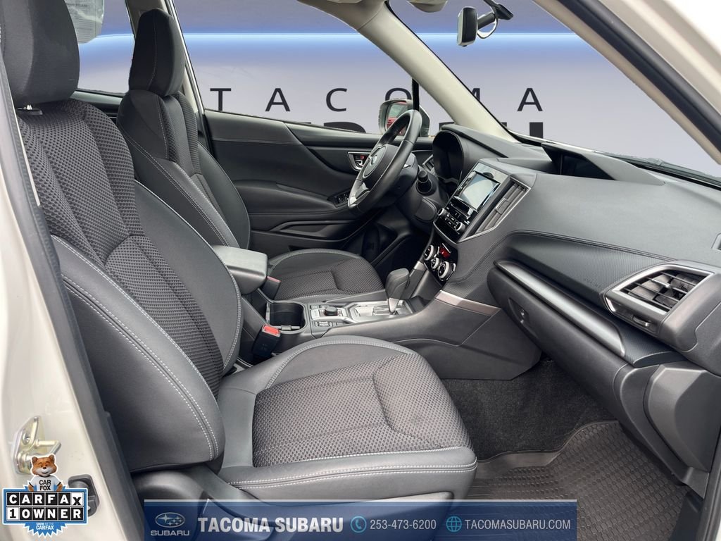 Used 2020 White Subaru Premium image 17