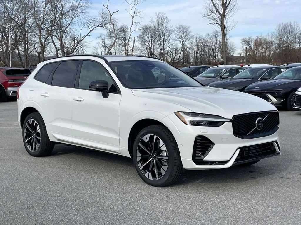 2026 Volvo XC60 Plug-In Hybrid