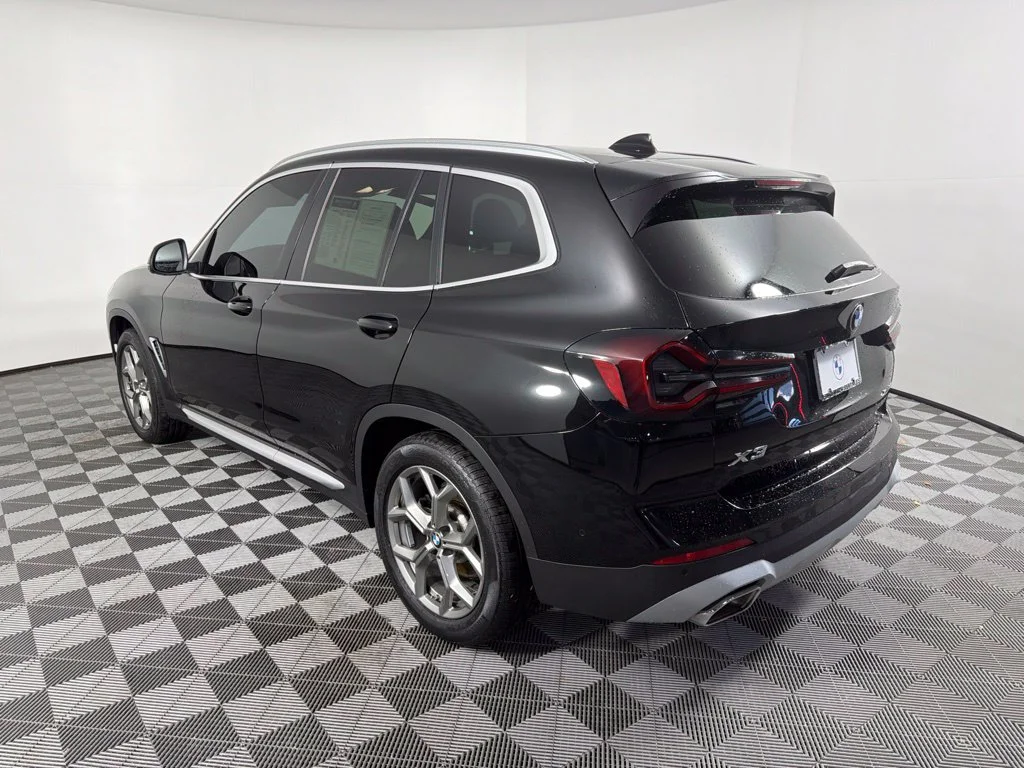 Certified Used 2024 Jet Black BMW xDrive30i image 7