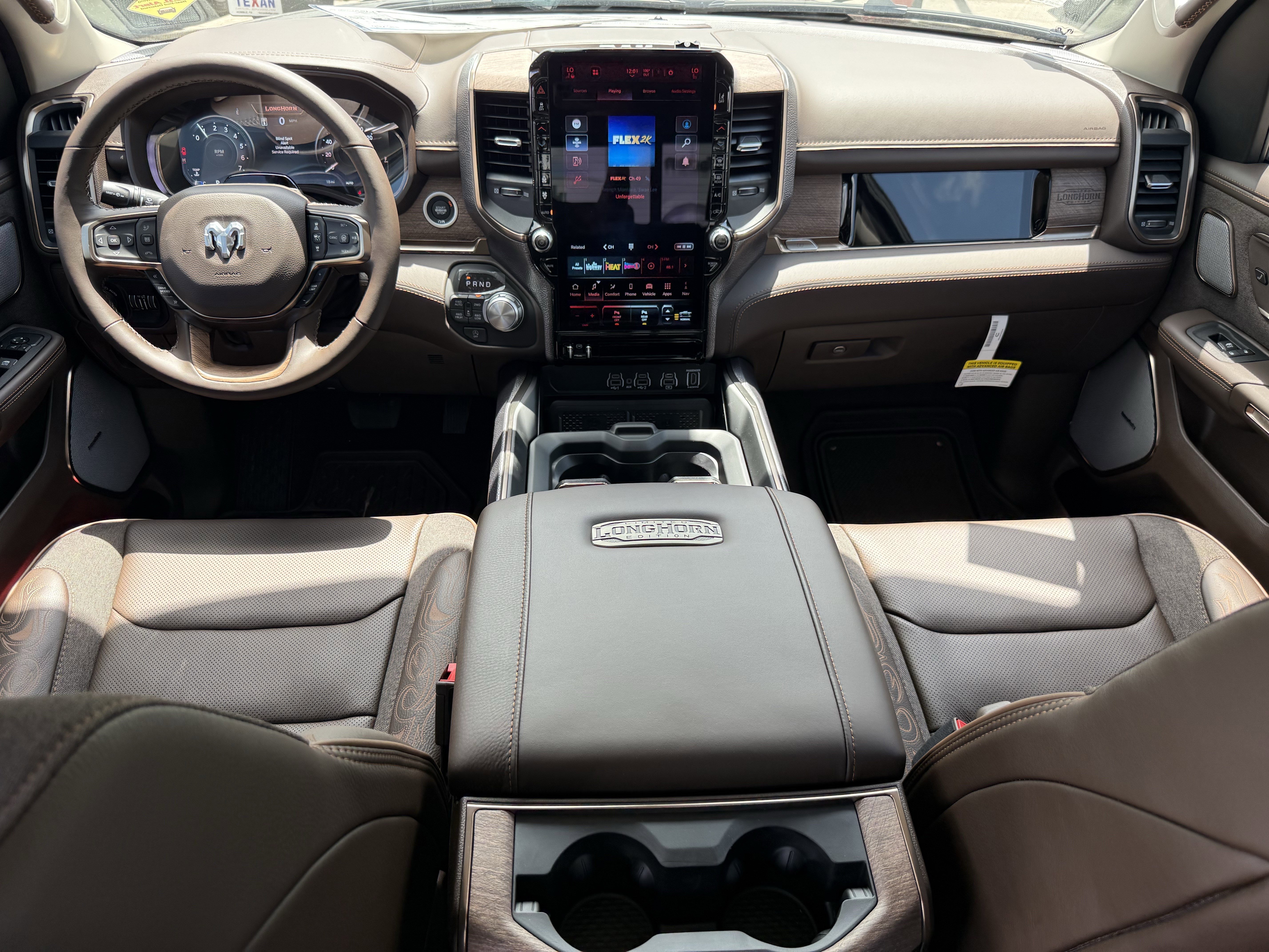 New 2026 Diamond Black Crystal Pearl-Coat Exterior Paint RAM Longhorn image 9