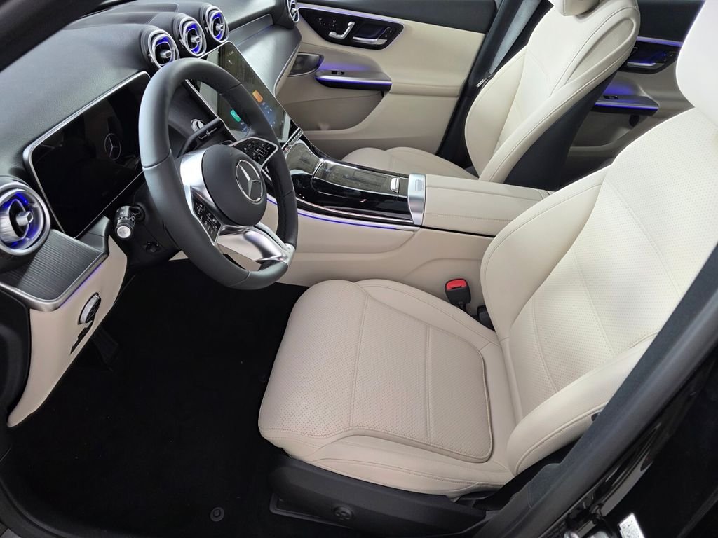 New 2027 Black Mercedes-Benz GLC 300 image 6