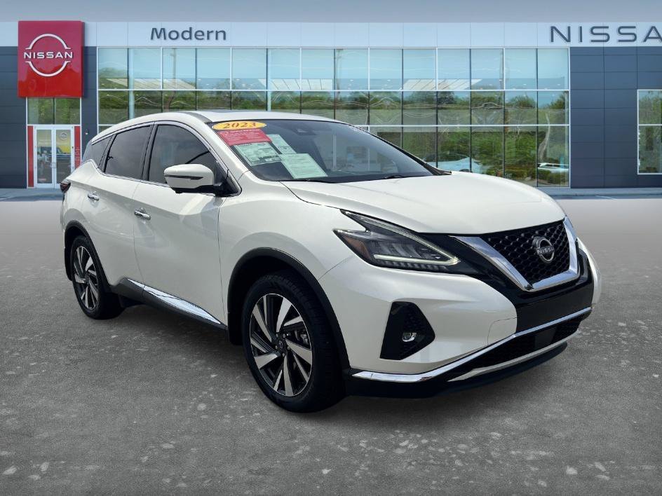 Certified Used 2023 Pearl White Tricoat Nissan SL image 4