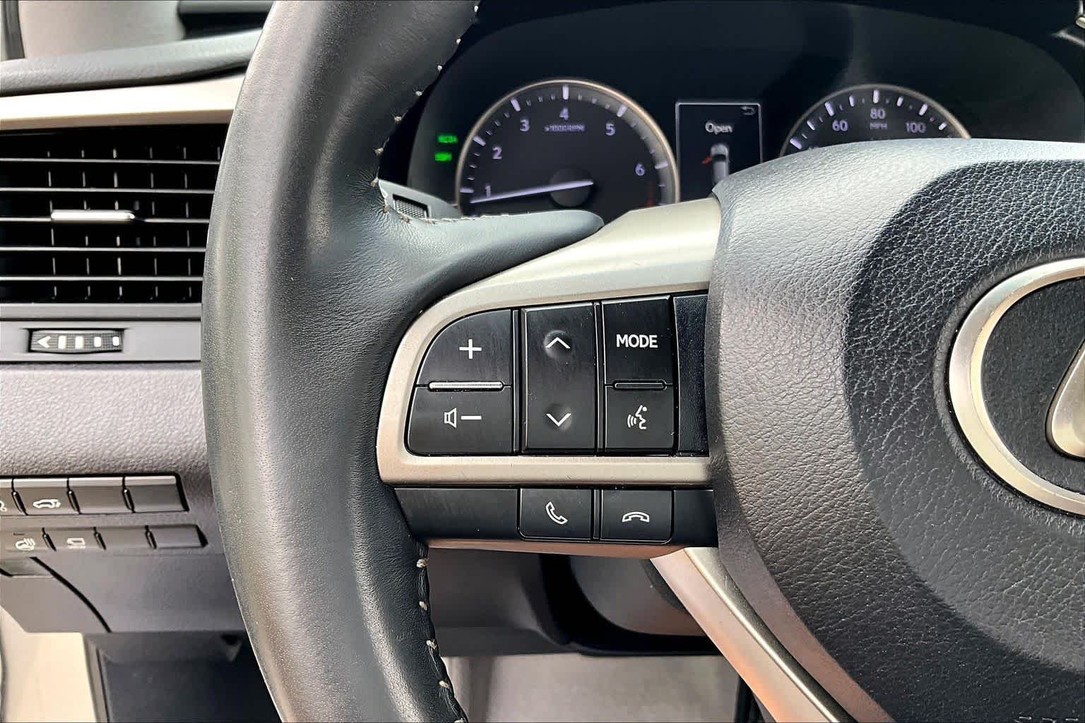 Used 2019 Atomic Silver Lexus  image 21