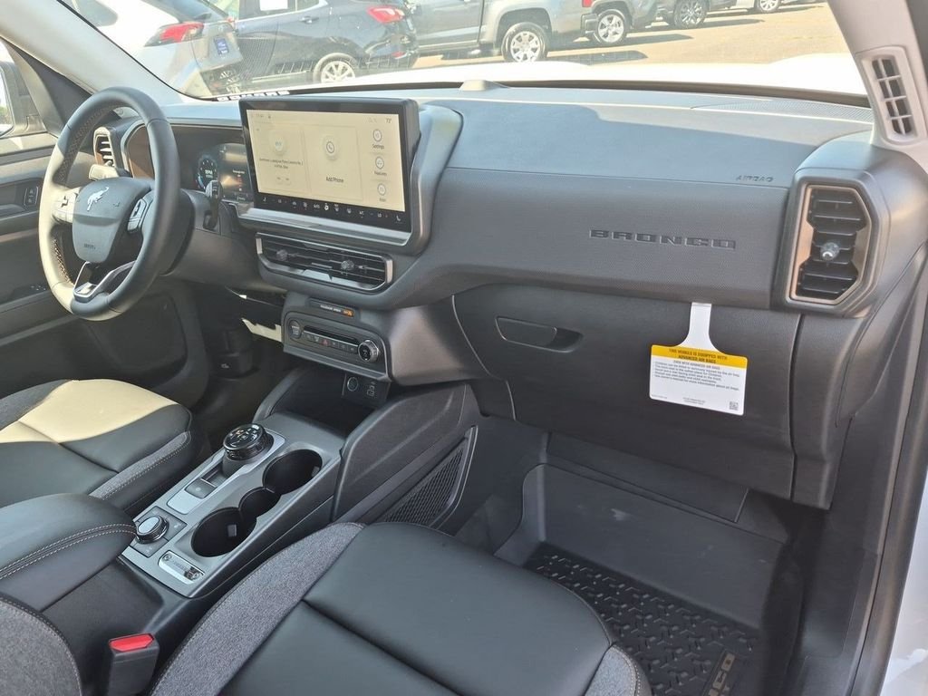 New 2026 Oxford White Ford Badlands® image 62