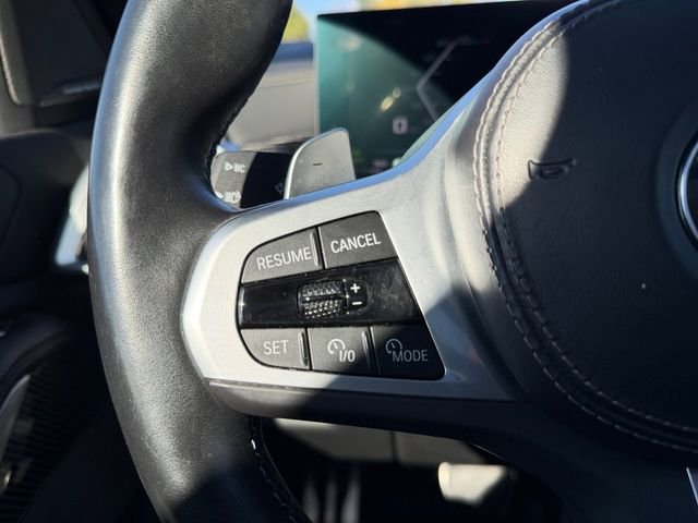 Used 2024 White BMW M60i image 36