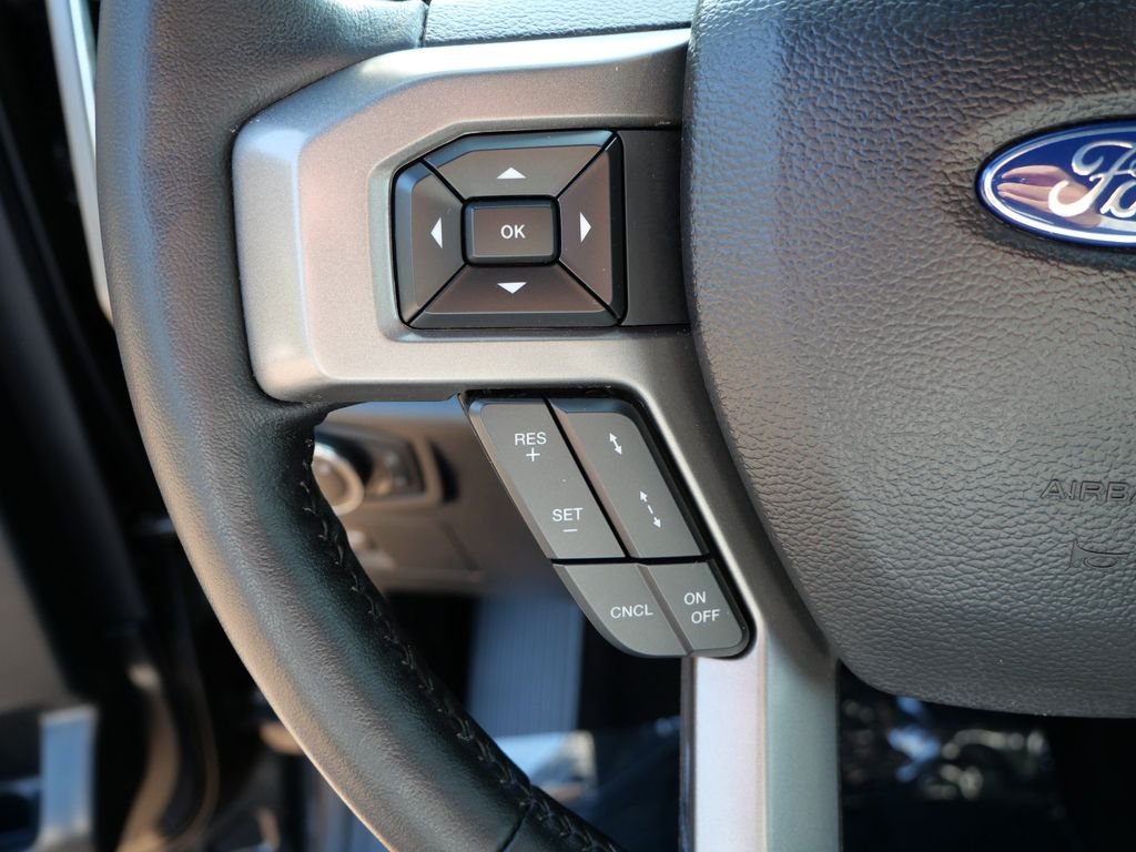 Used 2021 Black Ford XLT image 18