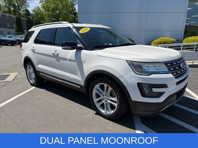 2016 Ford Explorer XLT 4WD's photo