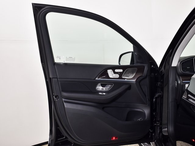 2026 Mercedes-Benz GLS Base - Photo 65