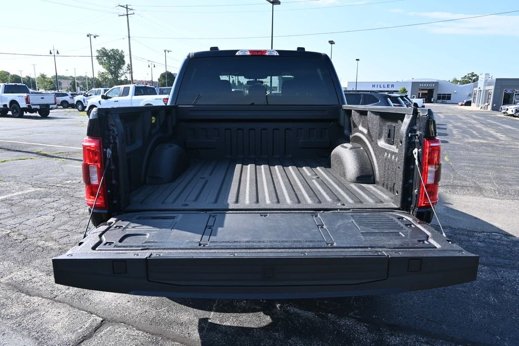 Certified Used 2023 Blue Metallic Ford XL image 12