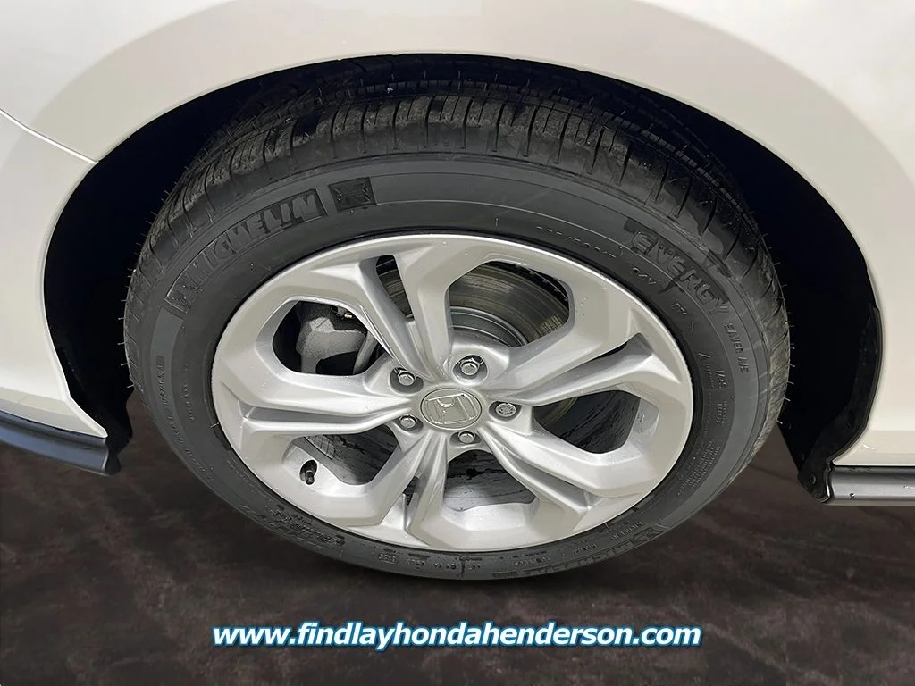 New 2026 Platinum White Pearl Honda LX image 10
