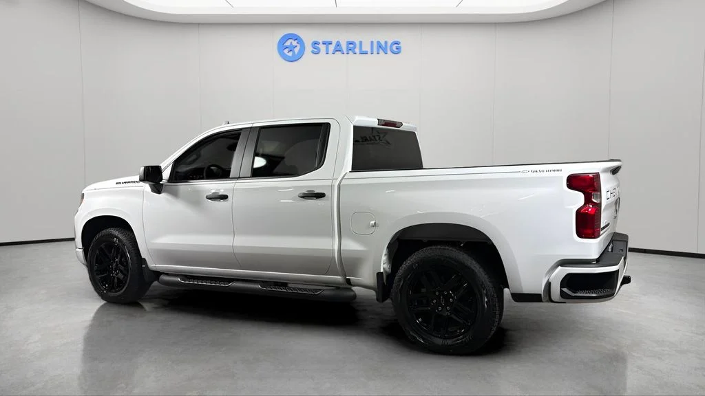 Used 2026 White Chevrolet Custom image 4