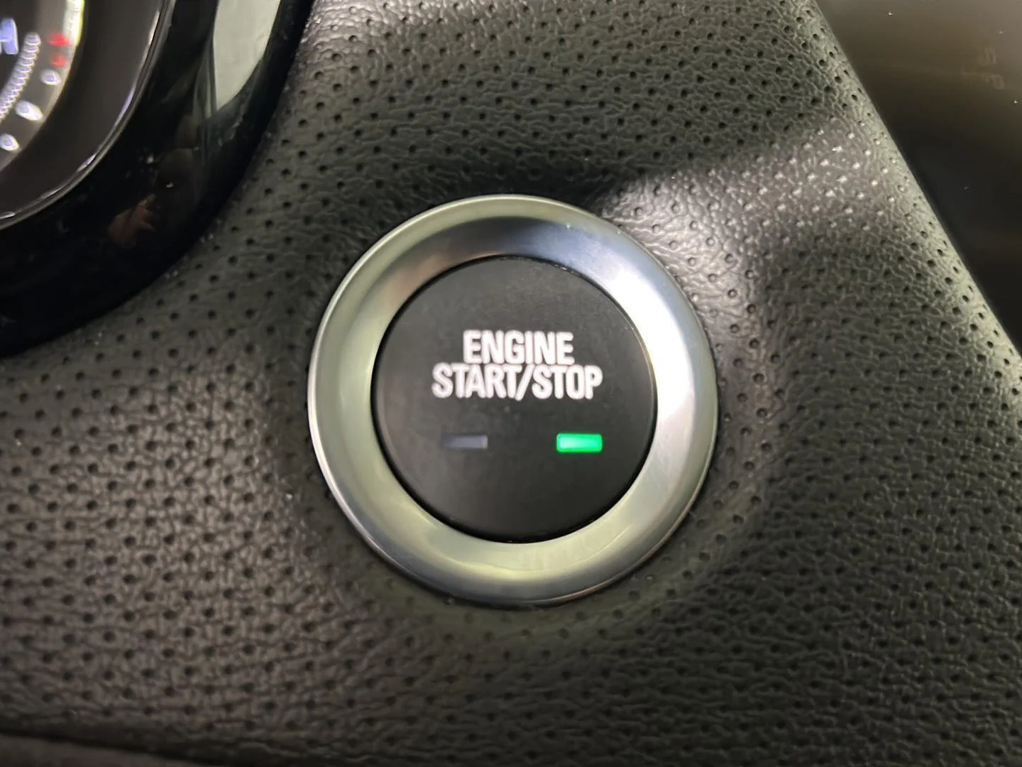 Used 2019 Black Metallic Cadillac Luxury image 28
