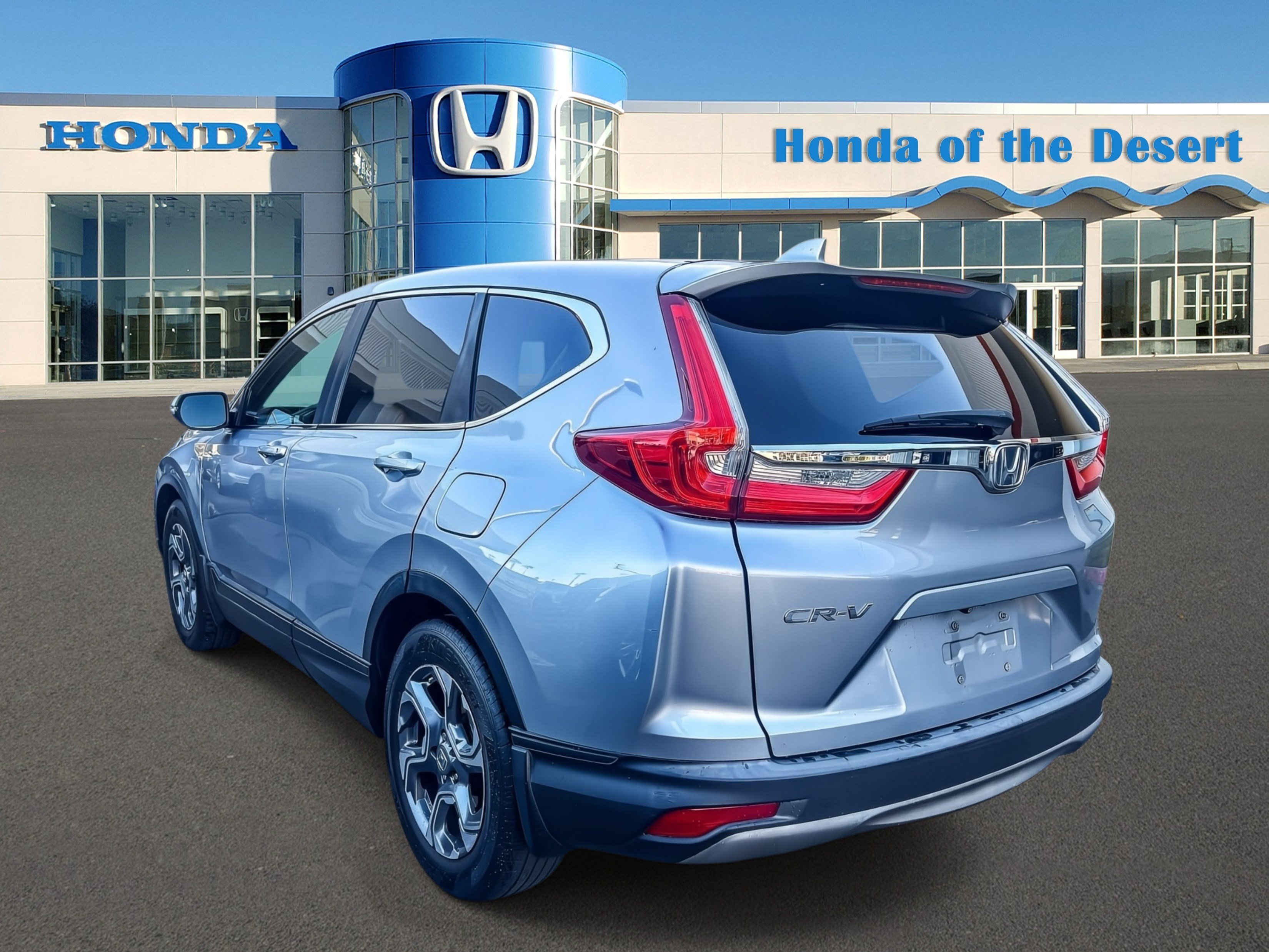 Used 2018 White Diamond Pearl Honda EX image 3
