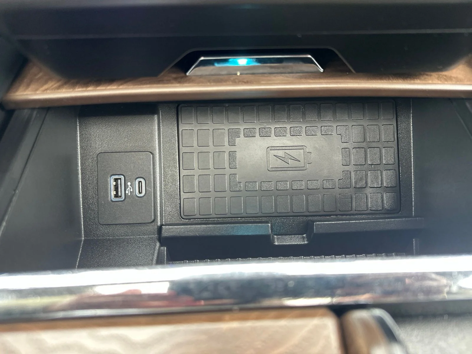 Used 2021 Brown Ford Platinum image 76
