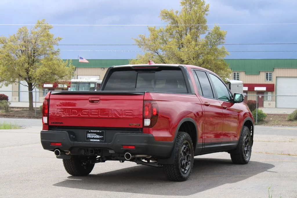 New 2026 Radiant Red Metallic II Honda TrailSport+HPD Wheels image 6