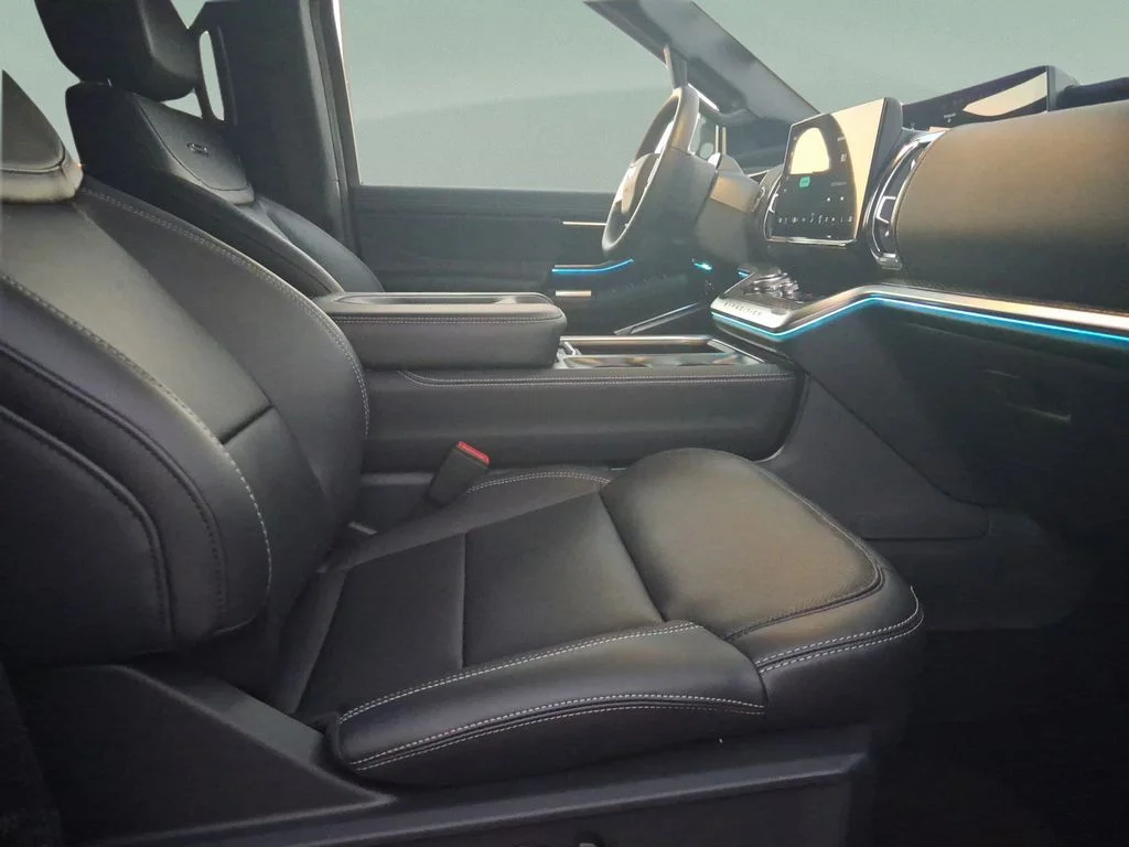 New 2027 Agate Black Metallic Ford Platinum image 66