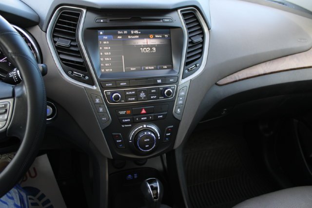 Used 2017 Blue Hyundai SE Ultimate image 16