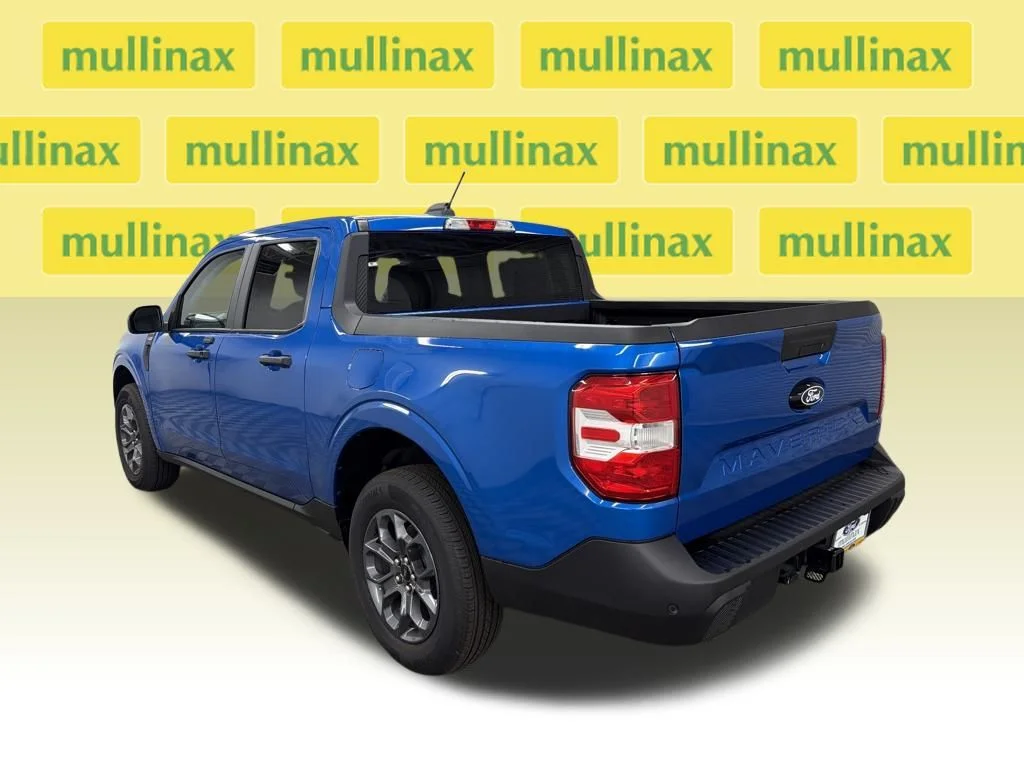 2025 Ford Maverick XLT - Photo 9
