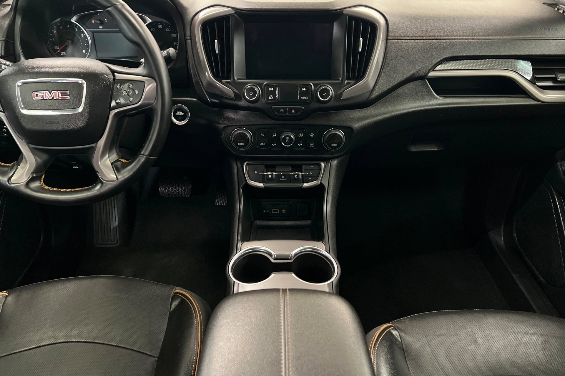 Used 2023 Sterling Metallic GMC AT4 image 14