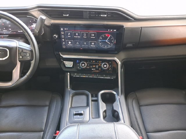 Used 2024 Onyx Black GMC Denali image 21