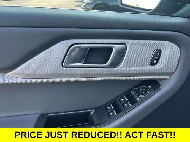 Used 2026 Gray Ford Active image 19