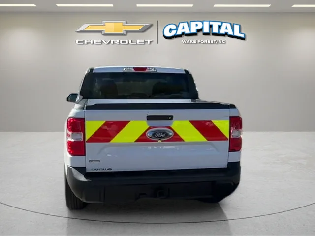 Used 2024 White Ford XL image 4